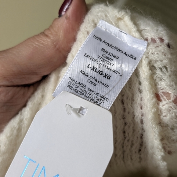 Time & Tru Women's Size L/XL Cream Knit Sweater Poncho - Picture 9 of 9